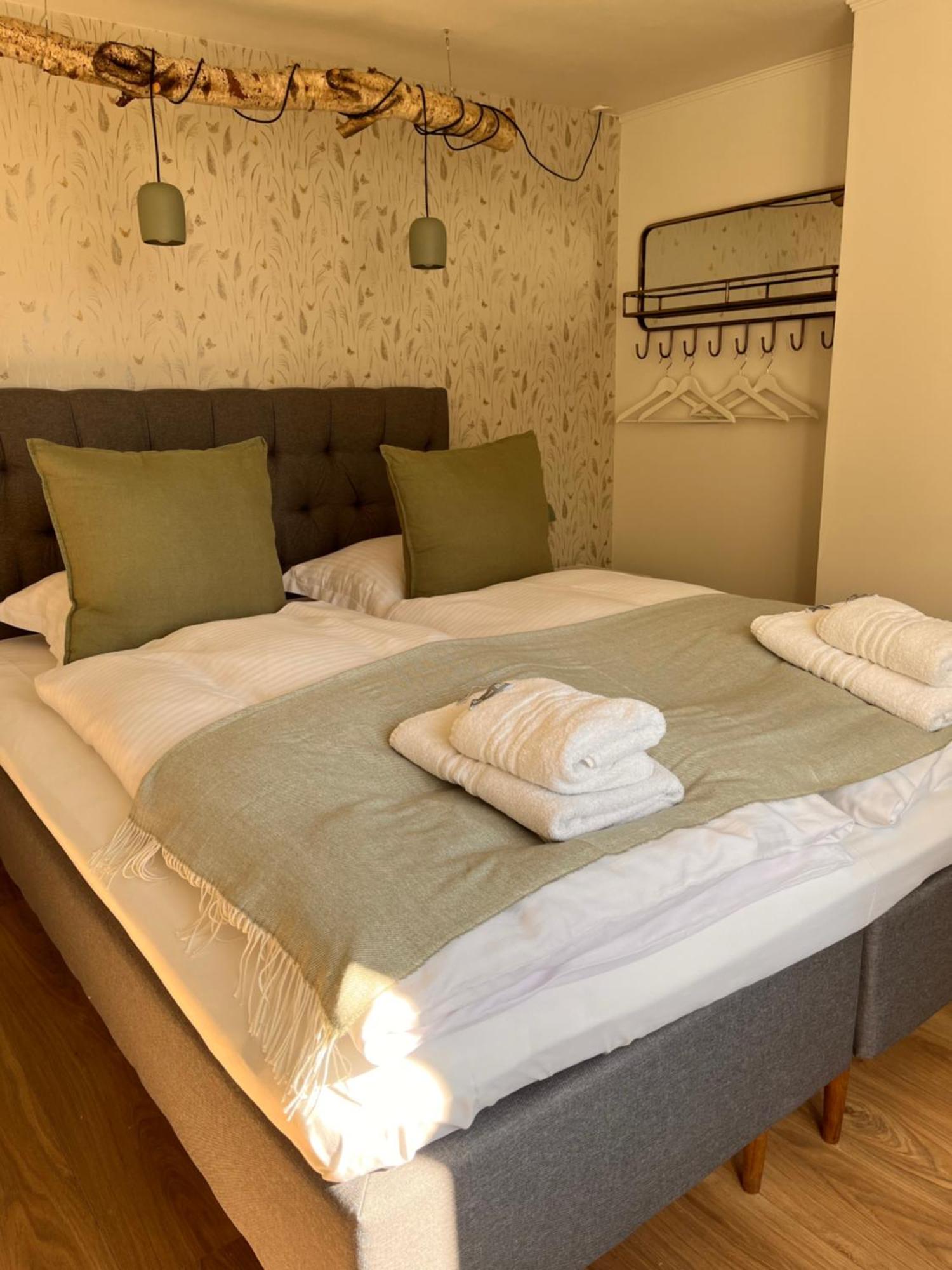 Jonas Hus - Munkgaard Bed and Breakfast Store Heddinge Eksteriør billede